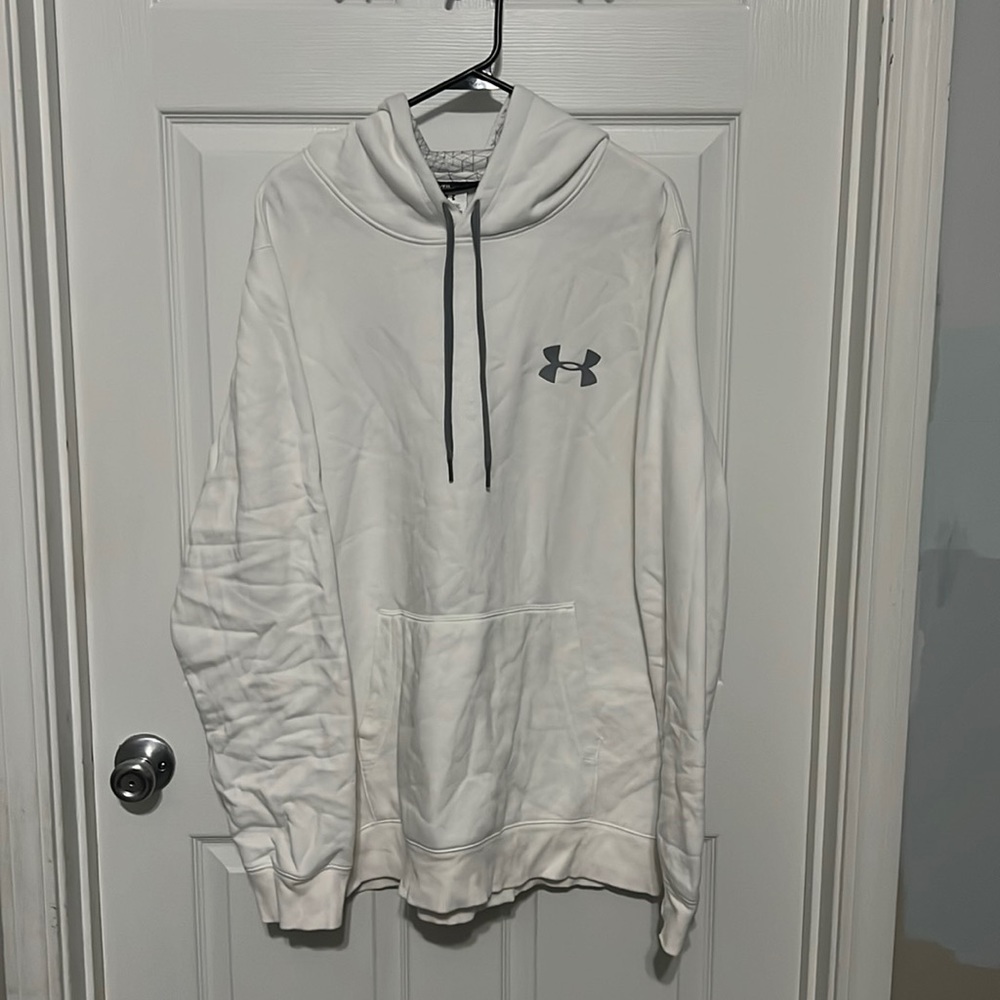White men’s Under Armour hoodie, size XL